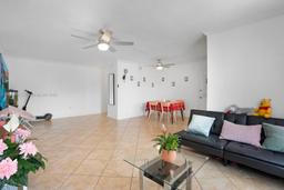 Picture of 1300 Lincoln Rd # A701, Miami Beach, FL 33139