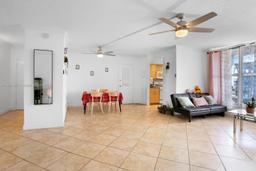 Picture of 1300 Lincoln Rd # A701, Miami Beach, FL 33139