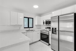 Picture of 1540 NW 66Th St, Miami, FL 33147