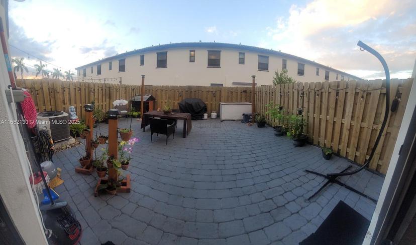 Picture of 11871 SW 247Th Ter # 11871, Homestead FL 33032