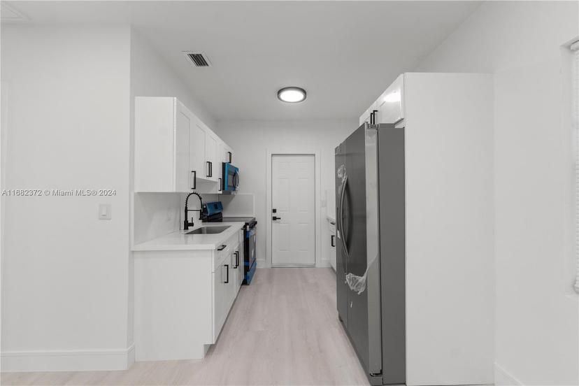 Picture of 1730 NW 47Th Ter, Miami FL 33142
