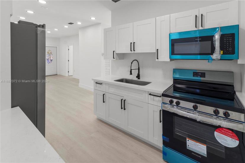 Picture of 1730 NW 47Th Ter, Miami FL 33142