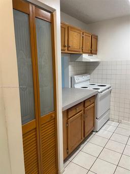 Picture of 11453 NW 39Th Ct # 2, Coral Springs, FL 33065