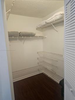 Picture of 19555 E Country Club Dr # 8503, Aventura, FL 33180