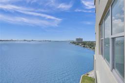 Picture of 11111 Biscayne Blvd # 1404, Miami, FL 33181