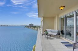 Picture of 11111 Biscayne Blvd # 1404, Miami, FL 33181