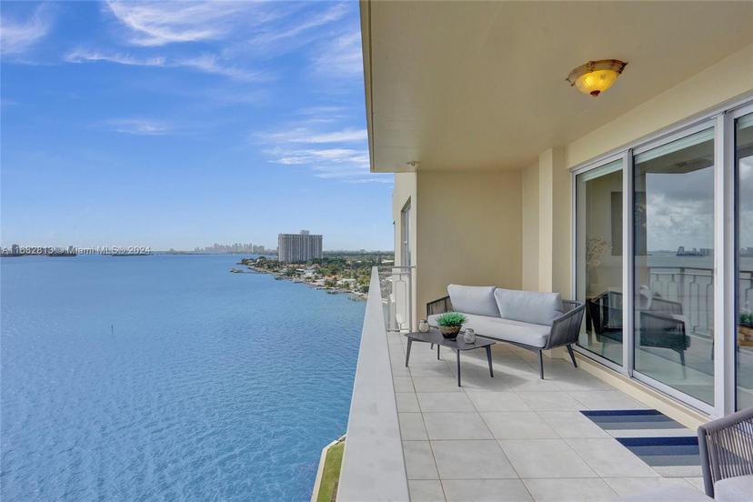 Picture of 11111 Biscayne Blvd # 1404, Miami FL 33181