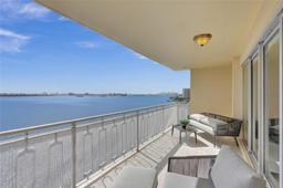 Picture of 11111 Biscayne Blvd # 1404, Miami, FL 33181