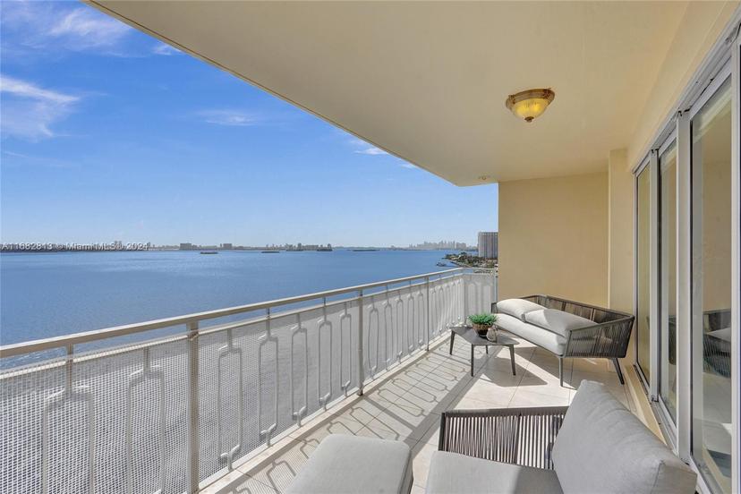 Picture of 11111 Biscayne Blvd # 1404, Miami FL 33181