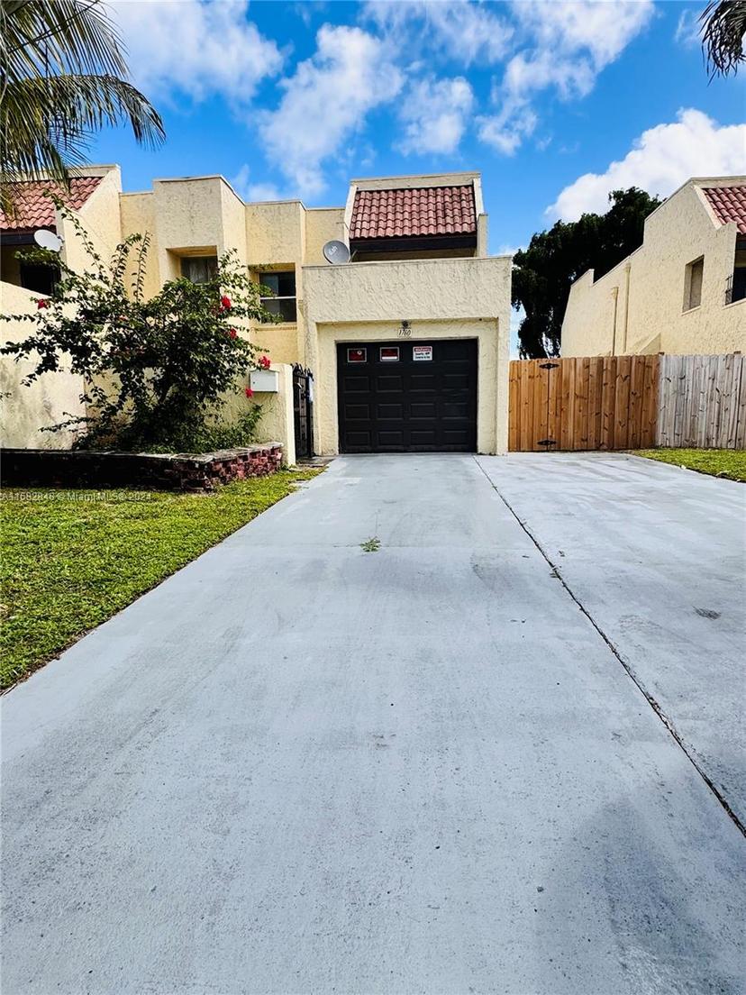 Picture of 1760 NW 58Th Ave # 7, Lauderhill FL 33313