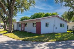 Picture of 2510 SW Natura Blvd, Deerfield Beach, FL 33441
