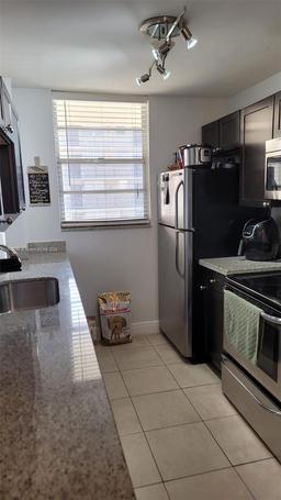 Picture of 1811 Jefferson St # 609, Hollywood, FL 33020