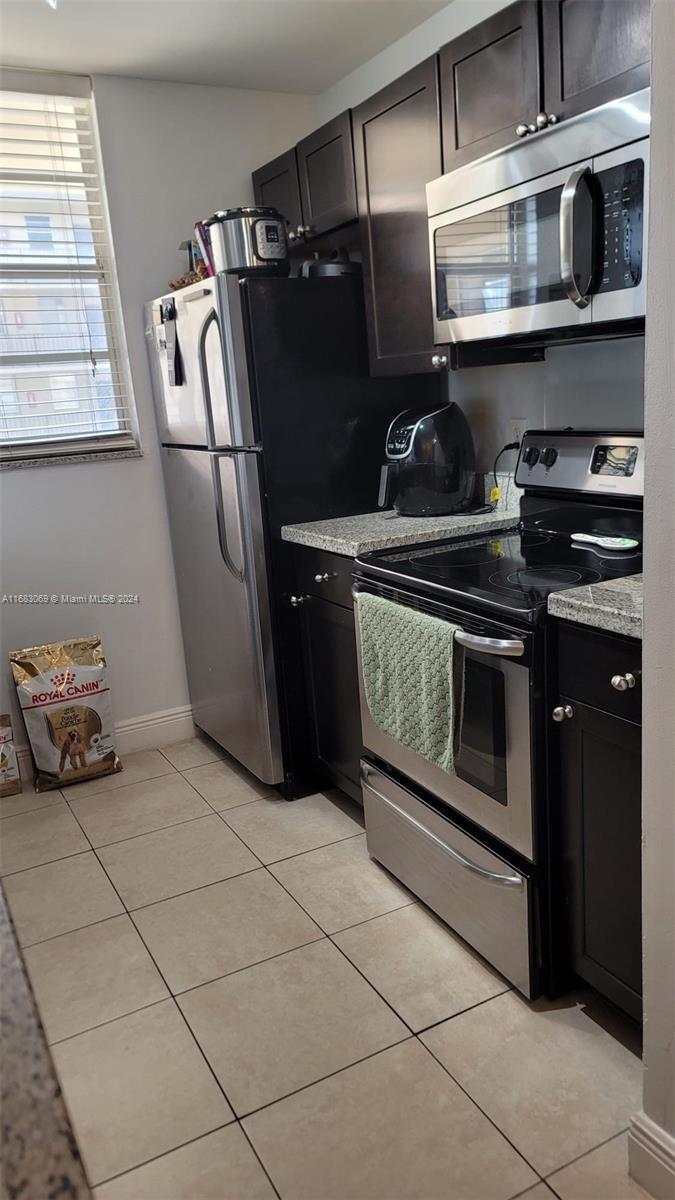 Picture of 1811 Jefferson St # 609, Hollywood FL 33020
