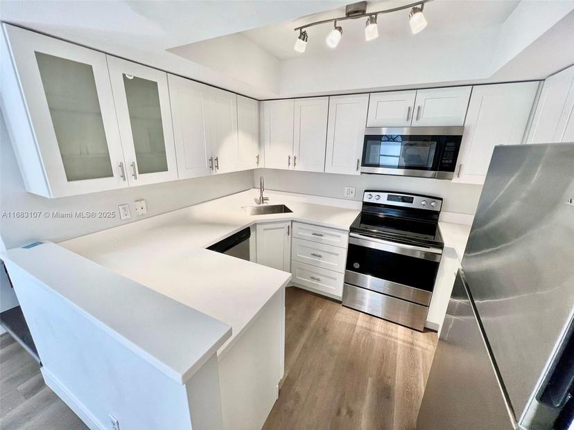 Picture of 3900 Village Dr # A, Delray Beach FL 33445