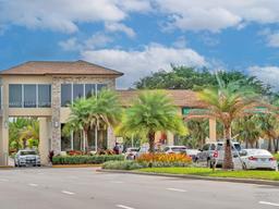 Picture of 12800 SW 7Th Ct # 313G, Pembroke Pines, FL 33027