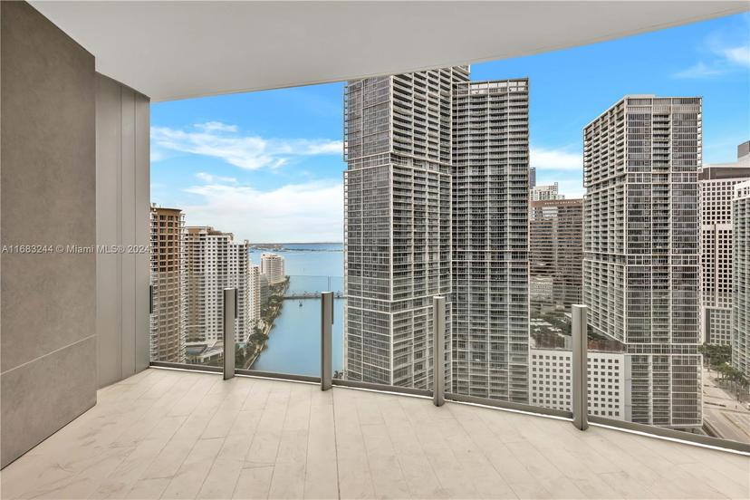 Picture of 300 Biscayne Blvd Way # 2907, Miami FL 33131