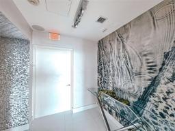 Picture of 2020 N Bayshore Dr # 2007, Miami, FL 33137