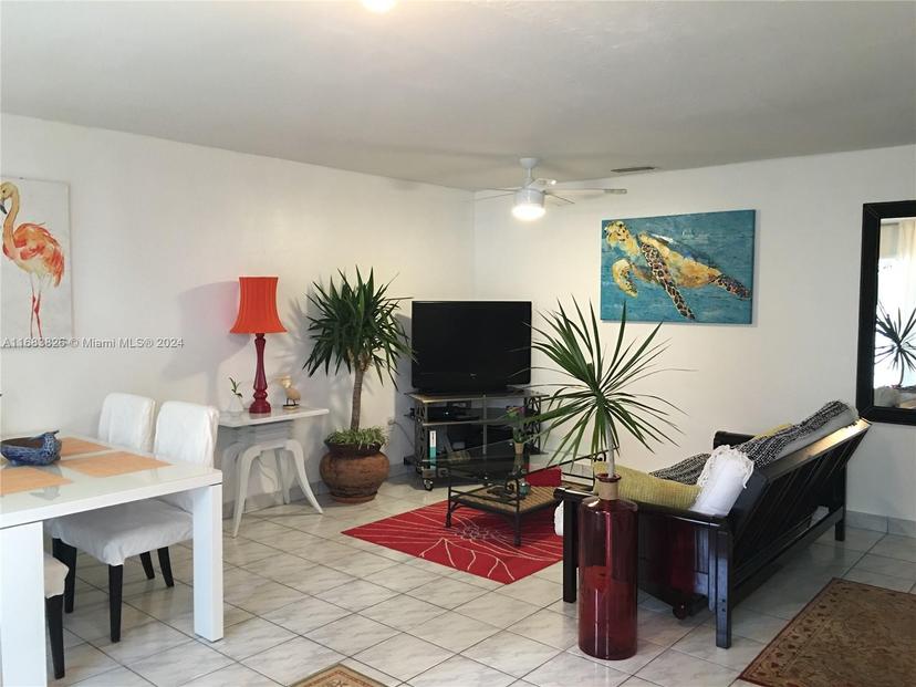 Picture of 919 Michigan Ave # 9, Miami Beach FL 33139
