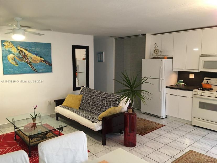 Picture of 919 Michigan Ave # 9, Miami Beach FL 33139