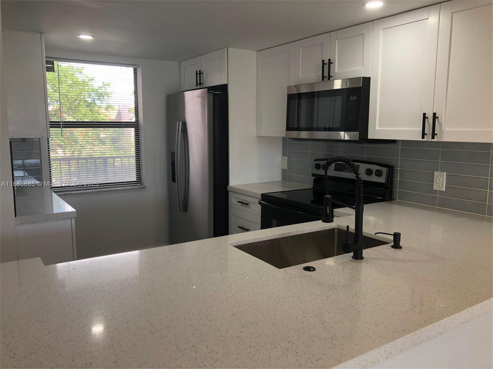 Picture of 2748 NW 104Th Ave # 310, Sunrise, FL 33322
