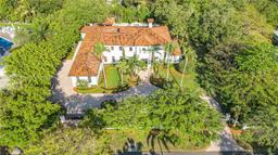 Picture of 12211 Pine Needle Ln, Pinecrest, FL 33156