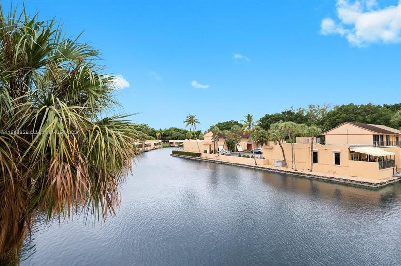 Picture of 15442 Kippford Ct, Miami Lakes FL 33014