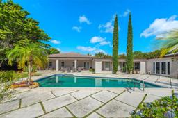 Picture of 7650 SW 128Th St, Pinecrest, FL 33156