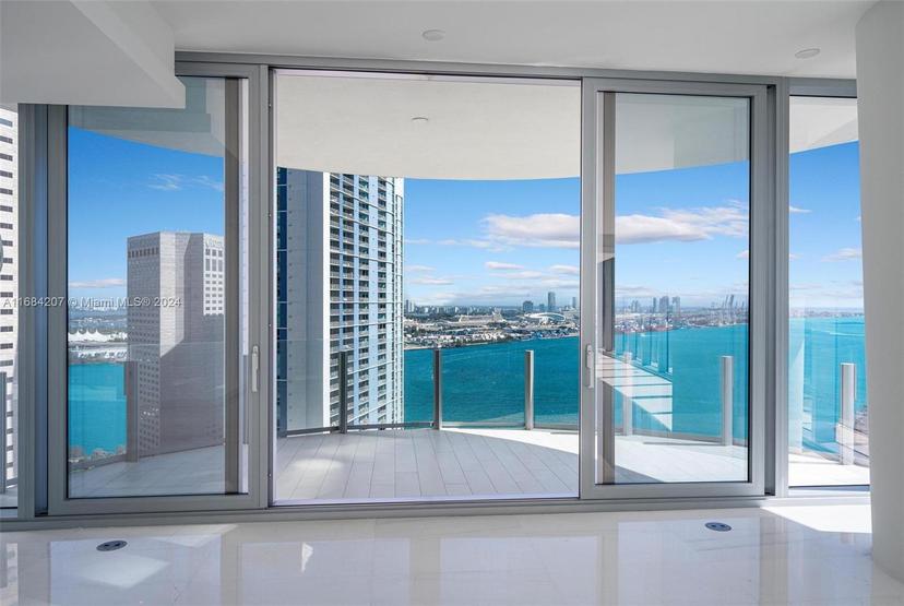 Picture of 300 Biscayne Blvd Way # 2501, Miami FL 33131