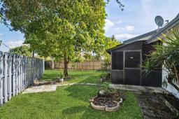 Picture of 10008 SW 14Th St, Pembroke Pines, FL 33025