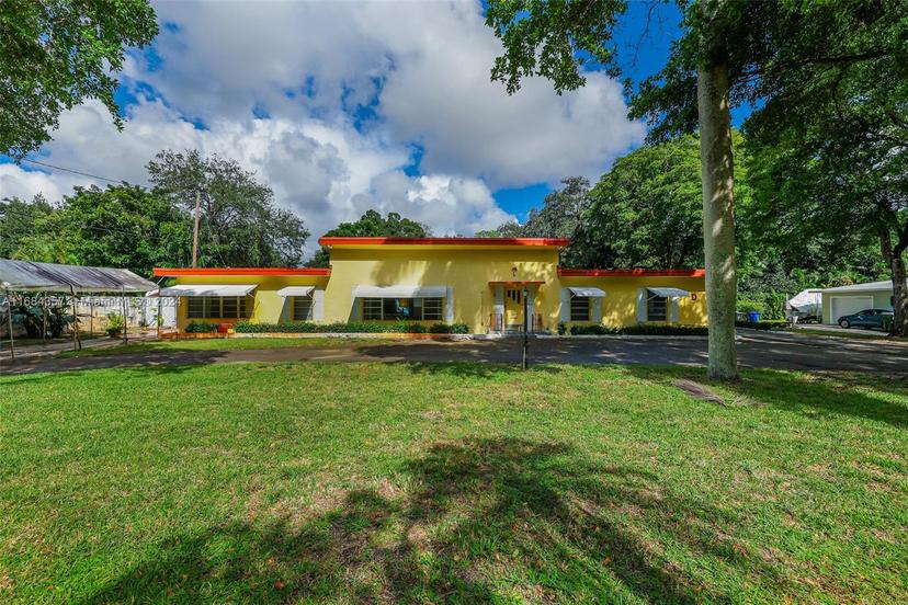 Picture of 2889 Riverland Rd, Fort Lauderdale FL 33312