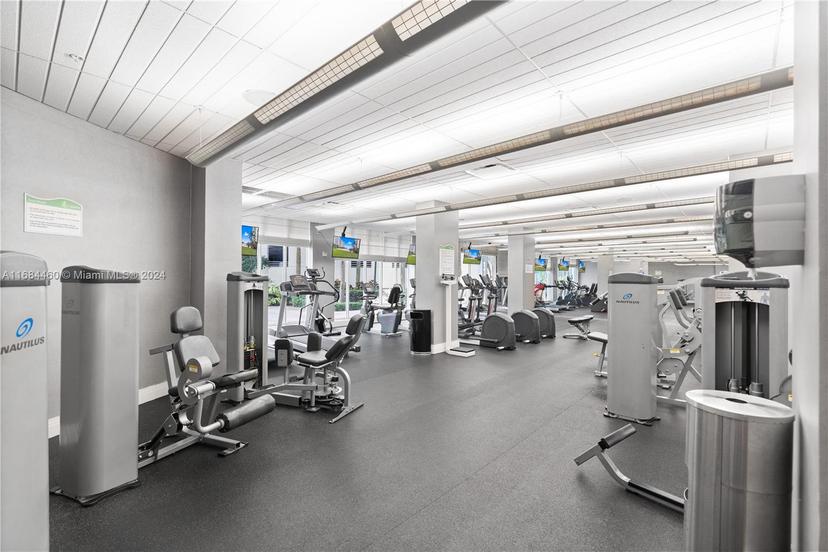 Picture of 3801 S Ocean Dr # 15H, Hollywood FL 33019