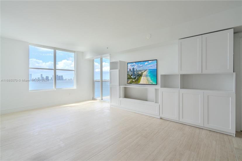 Picture of 1800 Sunset Harbour Dr 1902/4 Dr, Miami Beach FL 33139