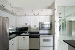 Picture of 9626 W Mcnab Rd # 206, Tamarac, FL 33321