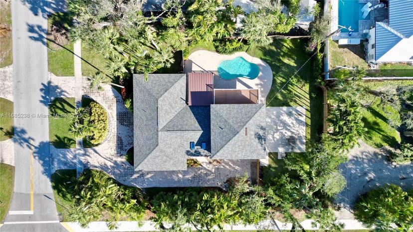 Picture of 716 Bougainvillea Ln, Vero Beach FL 32963