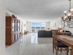 Picture of 511 Bayshore Dr # 309, Fort Lauderdale, FL 33304