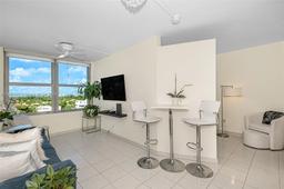 Picture of 2899 Collins Ave # 1042, Miami Beach, FL 33140
