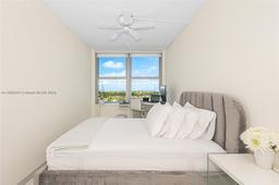 Picture of 2899 Collins Ave # 1042, Miami Beach, FL 33140