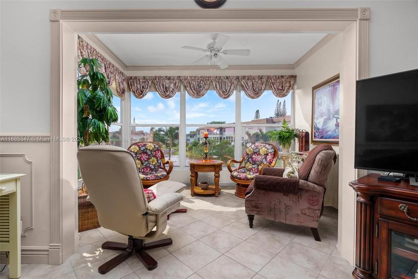 Picture of 4706 NW 36Th St # 512, Lauderdale Lakes FL 33319