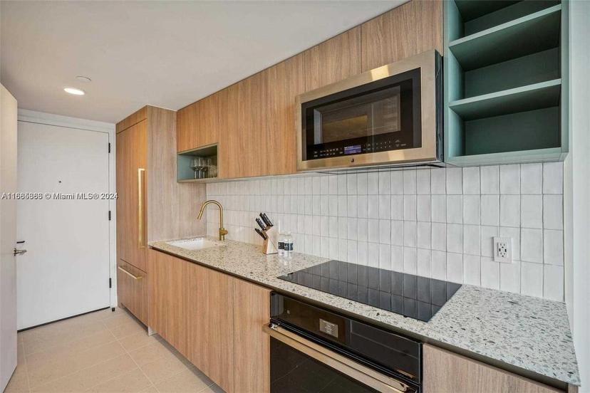 Picture of 601 NE 1St # 4114, Miami FL 33132