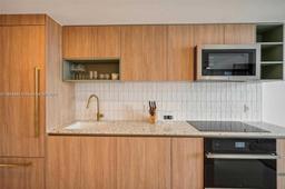 Picture of 601 NE 1St # 4114, Miami, FL 33132
