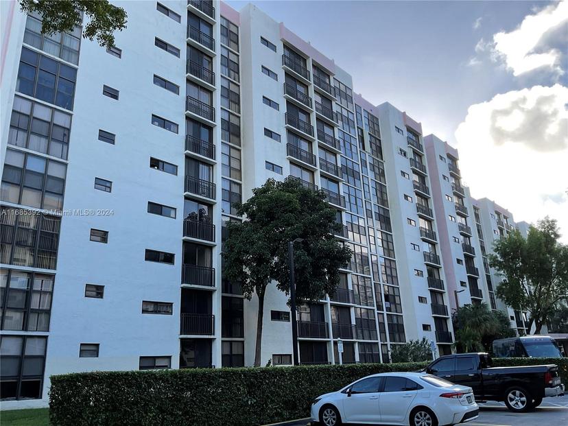 Picture of 17011 N Bay Rd # 801, Sunny Isles Beach FL 33160