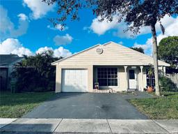 Picture of 8615 SW 15Th St, Pembroke Pines, FL 33025