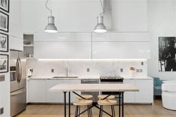 Picture of 900 4Th St # 3, Miami Beach, FL 33139