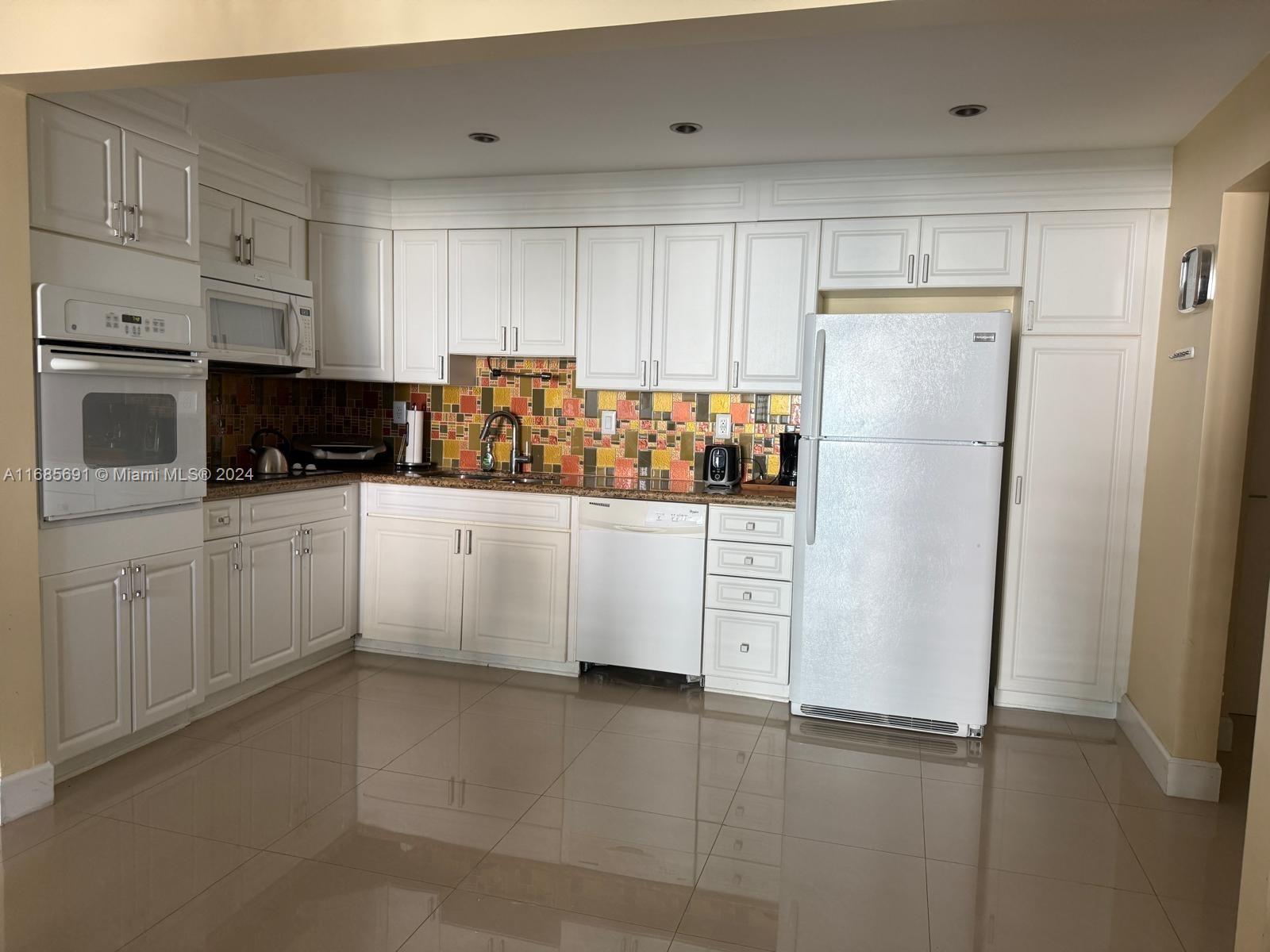 Picture of 19380 Collins Ave # 701, Sunny Isles Beach, FL 33160