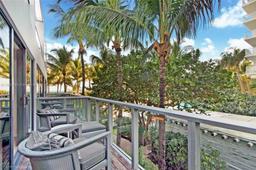 Picture of 2201 Collins Ave # 3, Miami Beach, FL 33139