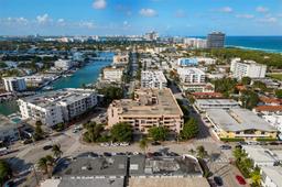 Picture of 8101 Byron Ave # 501, Miami Beach, FL 33141