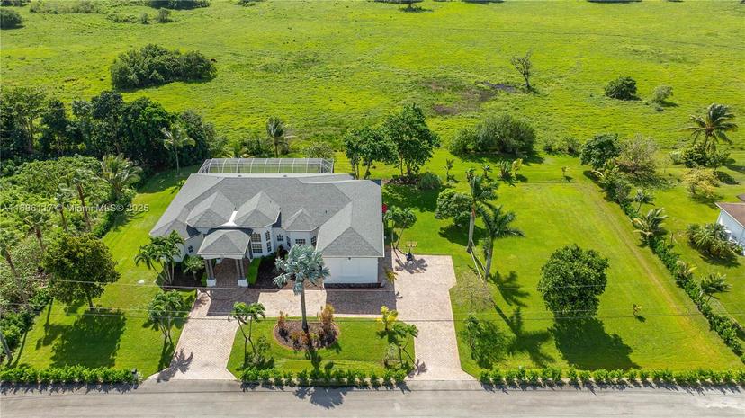 Picture of 15500 SW 34Th Ct, Davie FL 33331