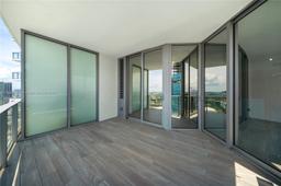 Picture of 851 NE 1St Ave # 2106, Miami, FL 33132