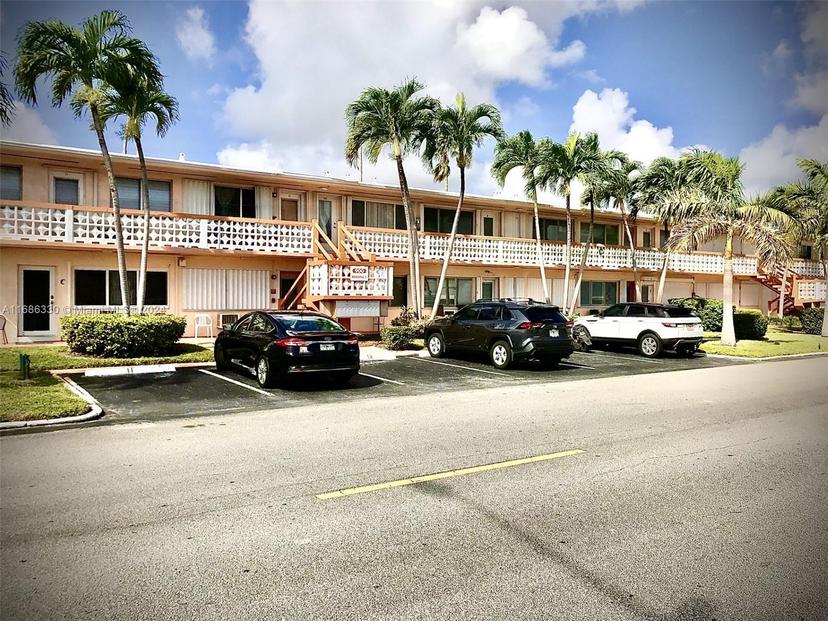 Picture of 900 SW 11Th Ave # 12A, Hallandale Beach FL 33009