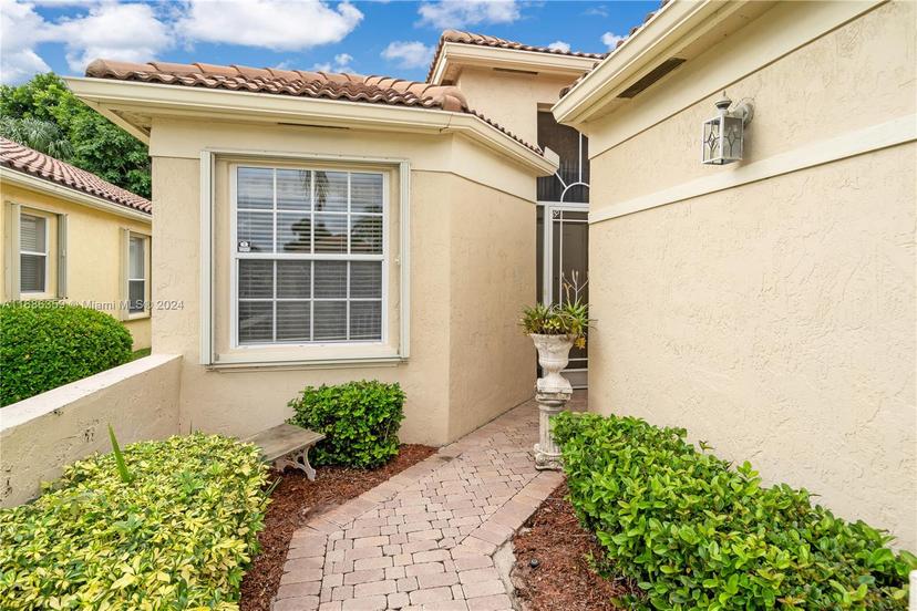 Picture of 15438 Fiorenza Cir, Delray Beach FL 33446